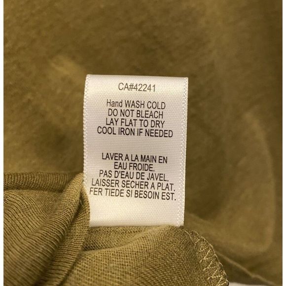 Young Fabulous & Broke Women Green Long Sleeve T-Shirt Sz Medium - Picture 7 of 7